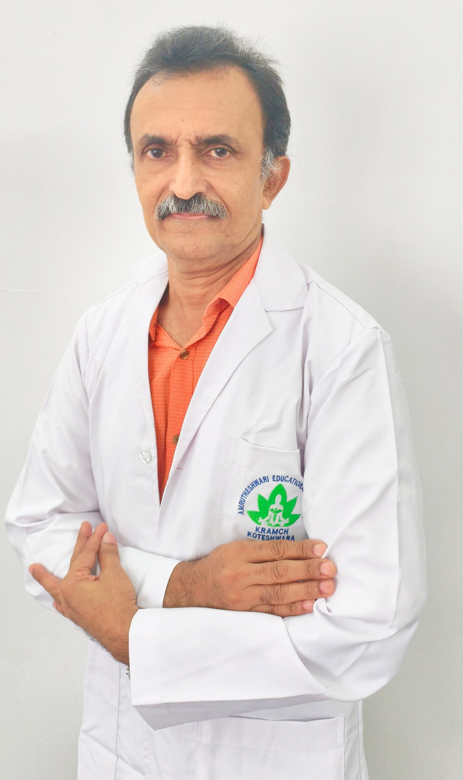 Dr. Devananada Shetty